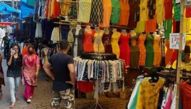 Apparel Demand Surges Amid Diwali 2025 Retail Boom: CAIT